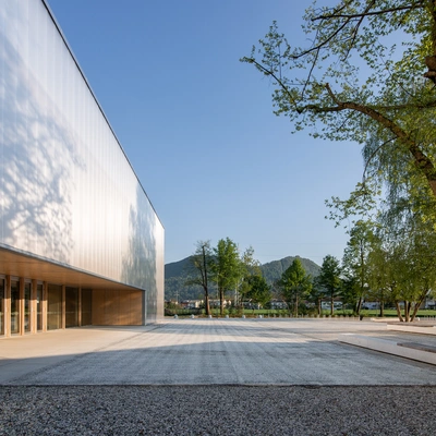 New Gym at the Vižmarje Brod Elementary School