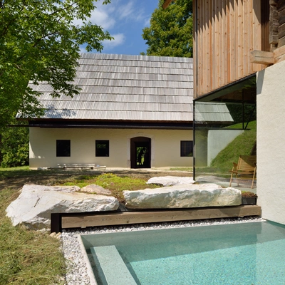 Renovation of the Vrlovčnik homestead